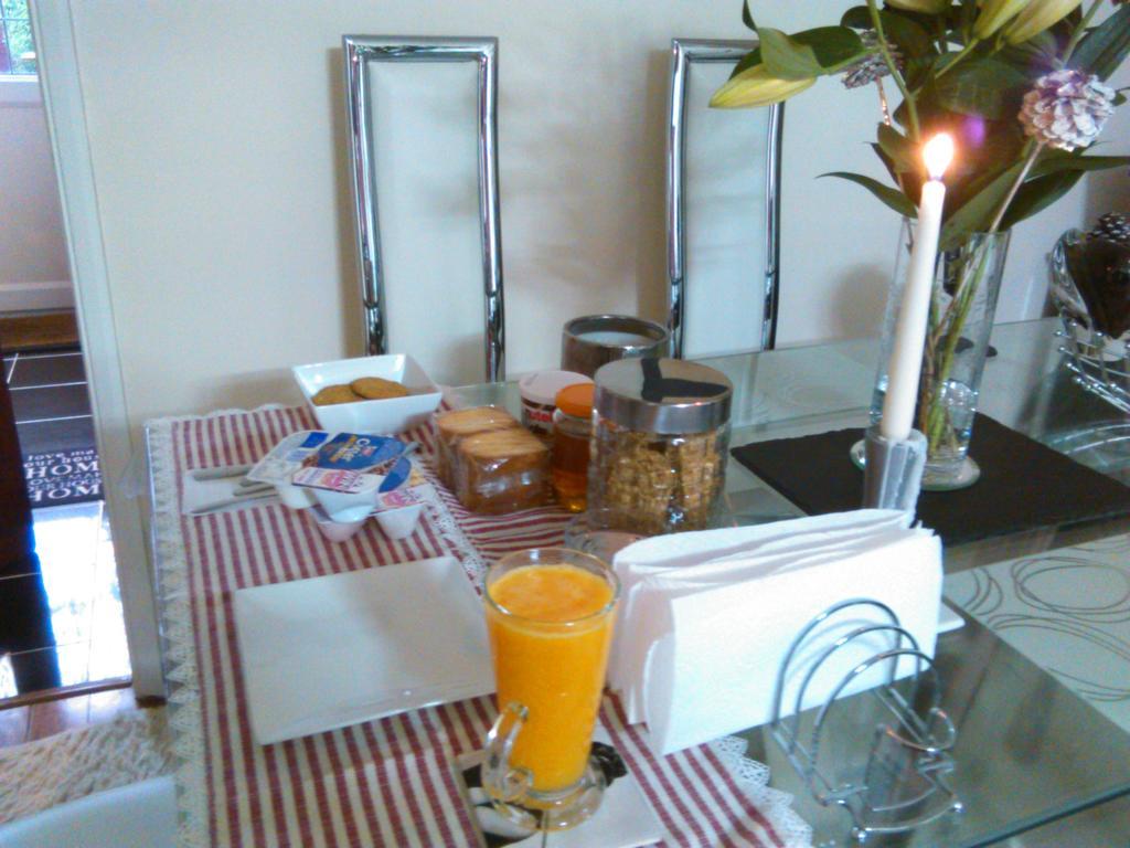Bianca'S House Hotel Heathrow Airport Слау Екстер'єр фото